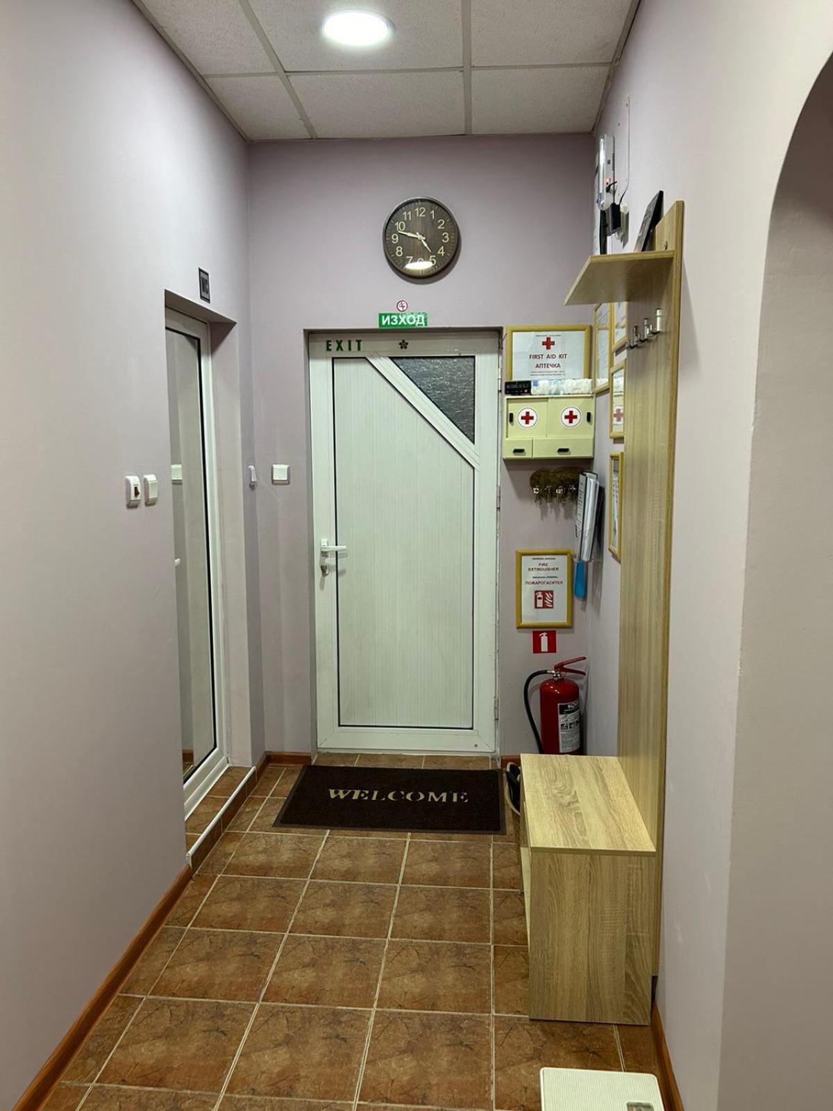 Holiday home трапезица с безплатен паркинг двор и веранди